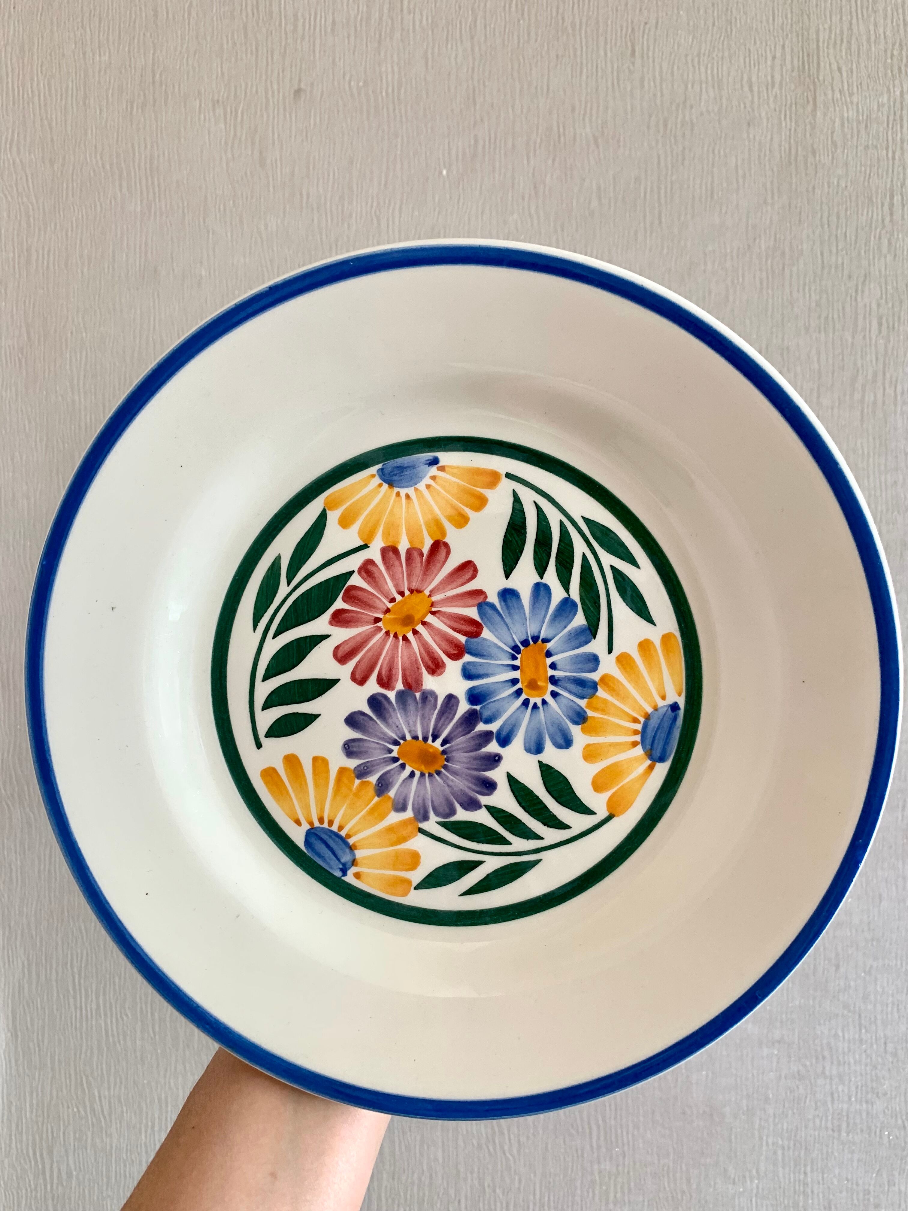 Josetti earthenware service with colorful flowers 1930