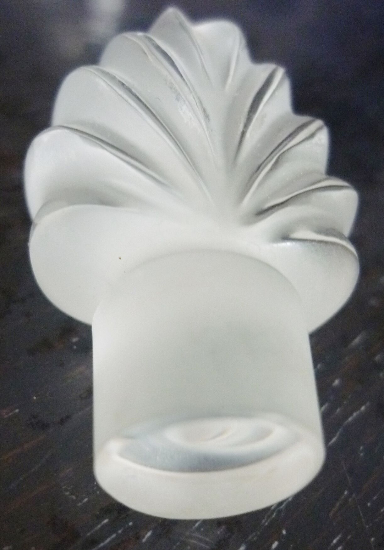 Satin crystal bottle signed Lalique France 1993, model "Clarisse"