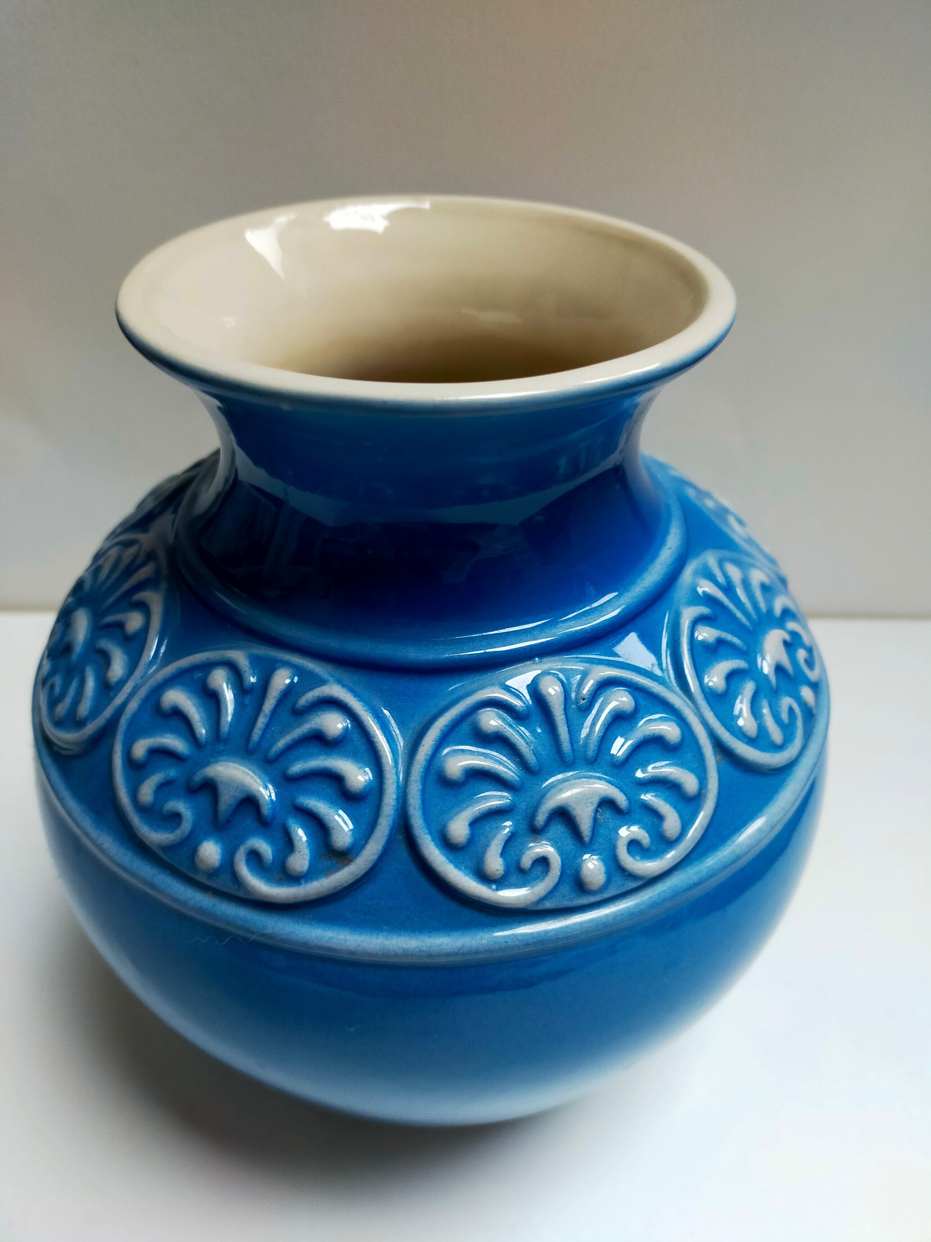 Ceramic vase ball blue art deco vintage carved numbered