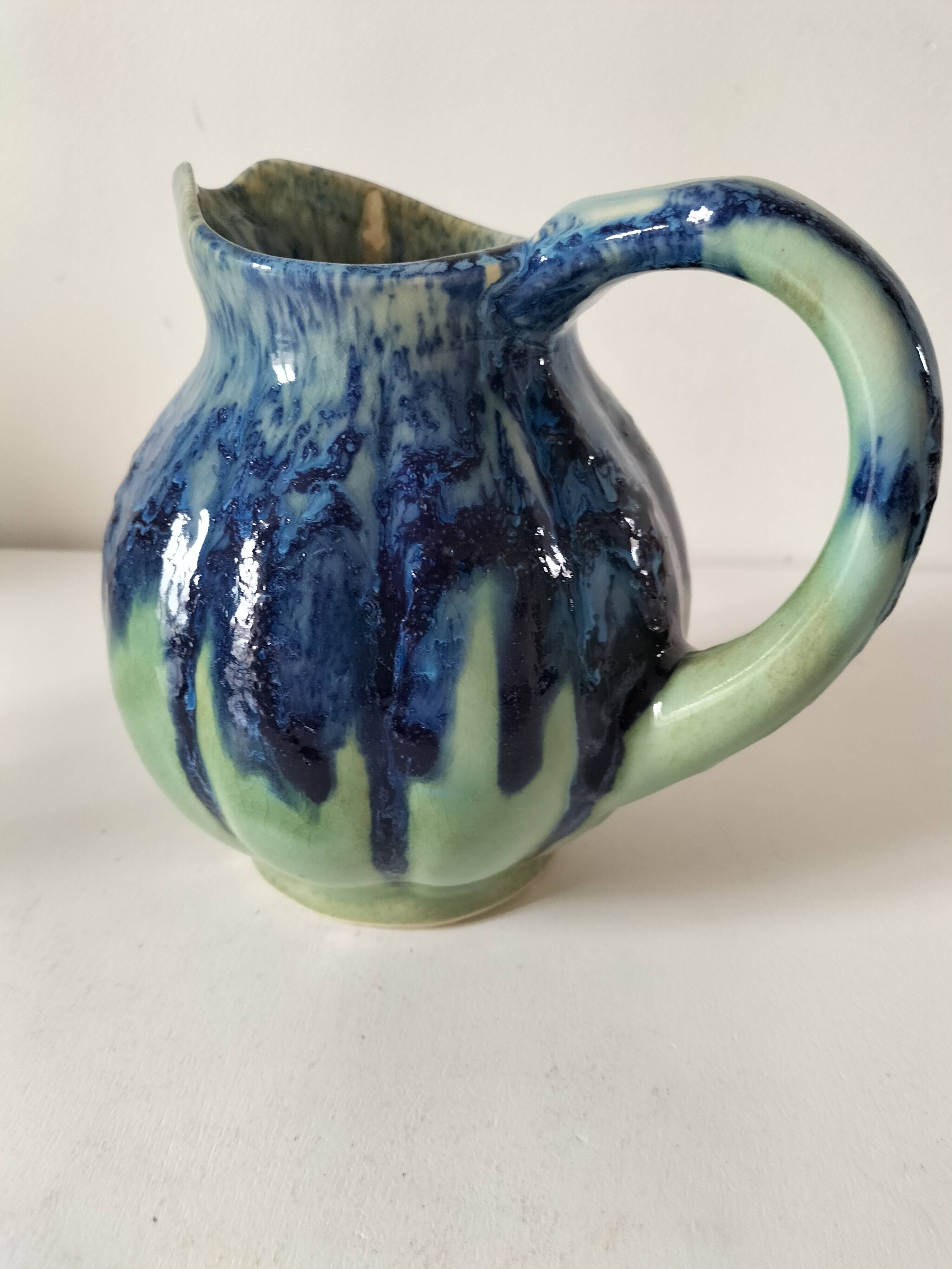 Pichet vernissé bleu et vert, vintage années 1970