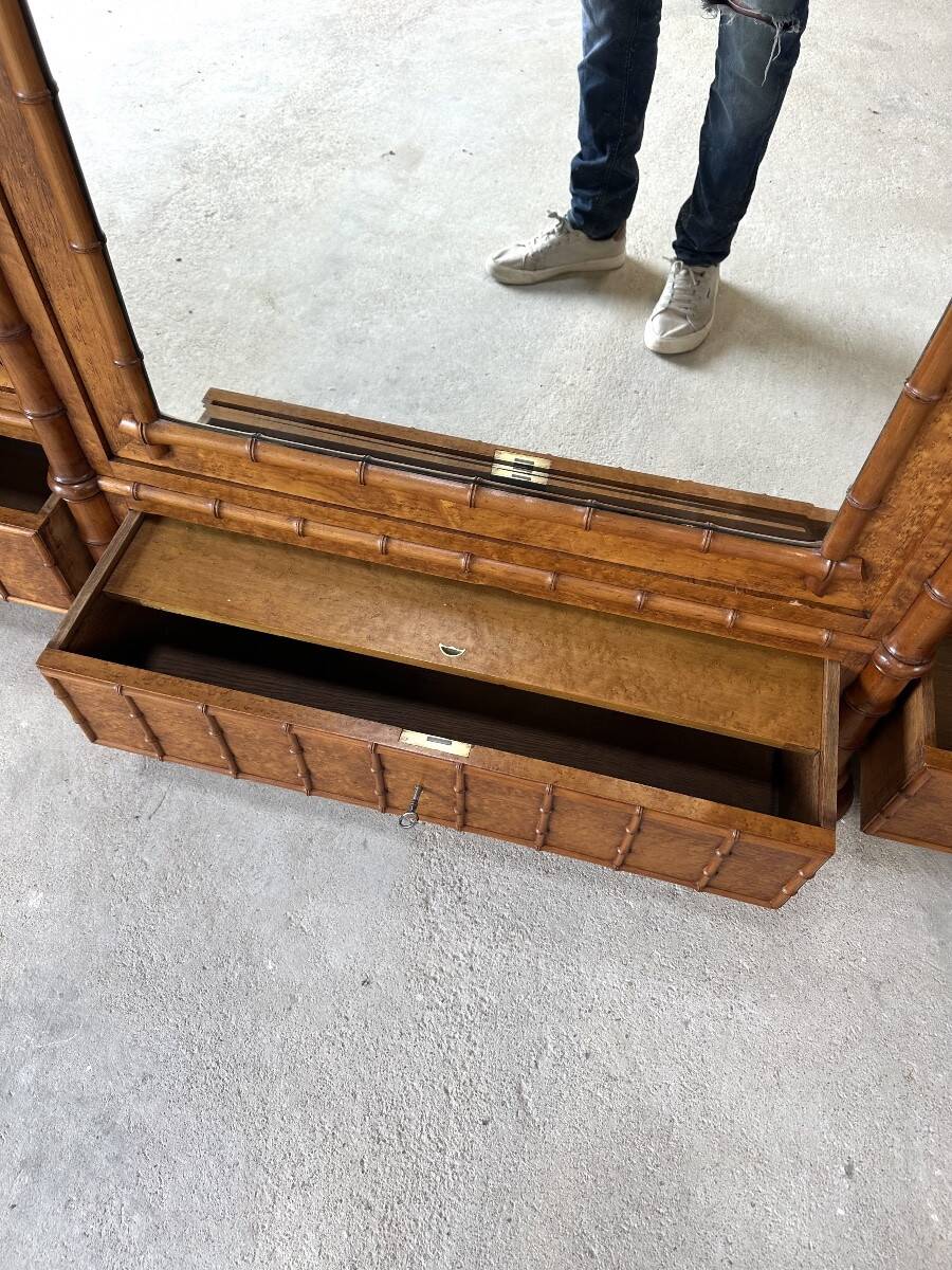 Armoire à glace 3 portes style faux bambou époque 19e siècle