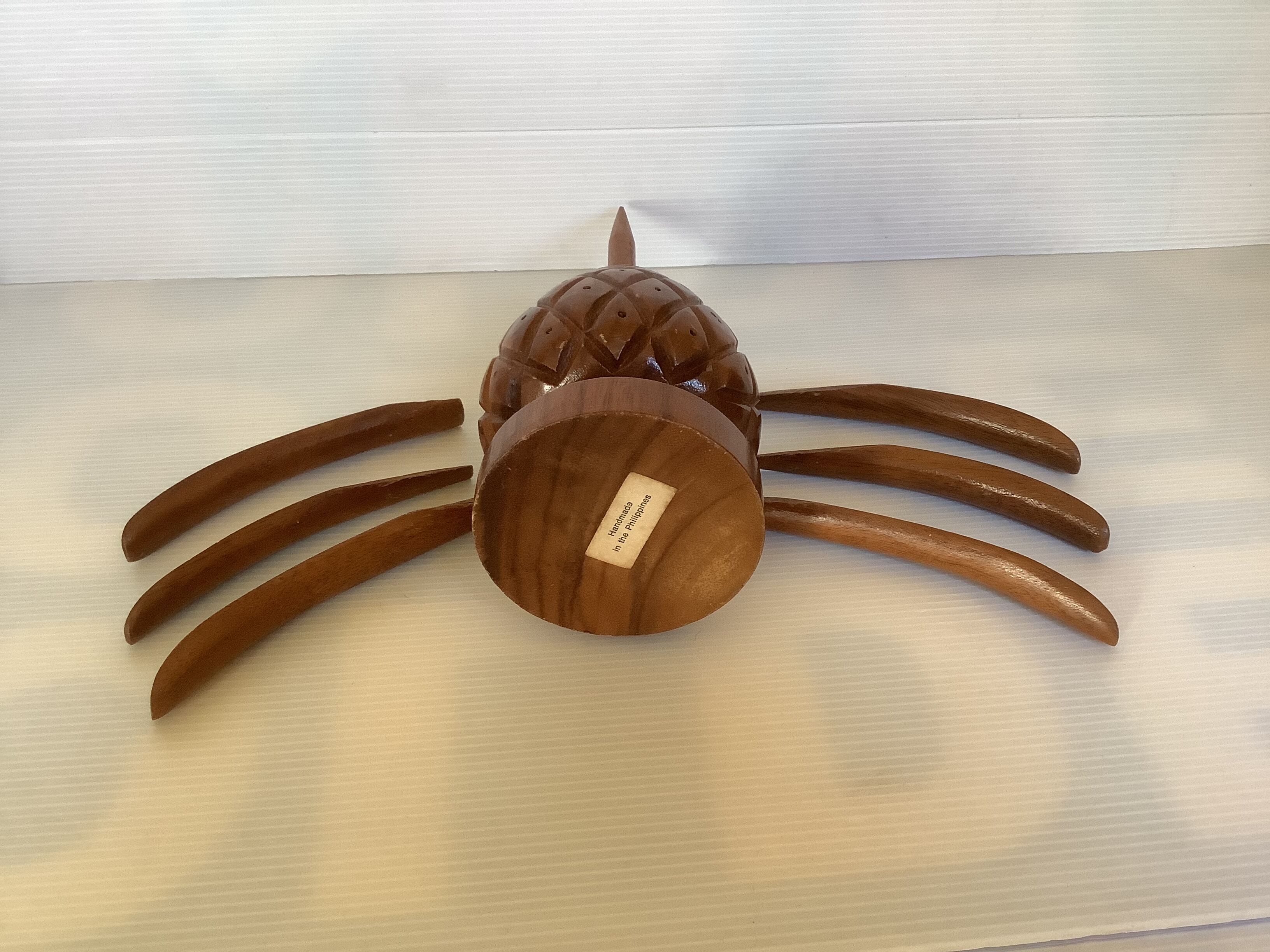 Decorative wooden pineapple