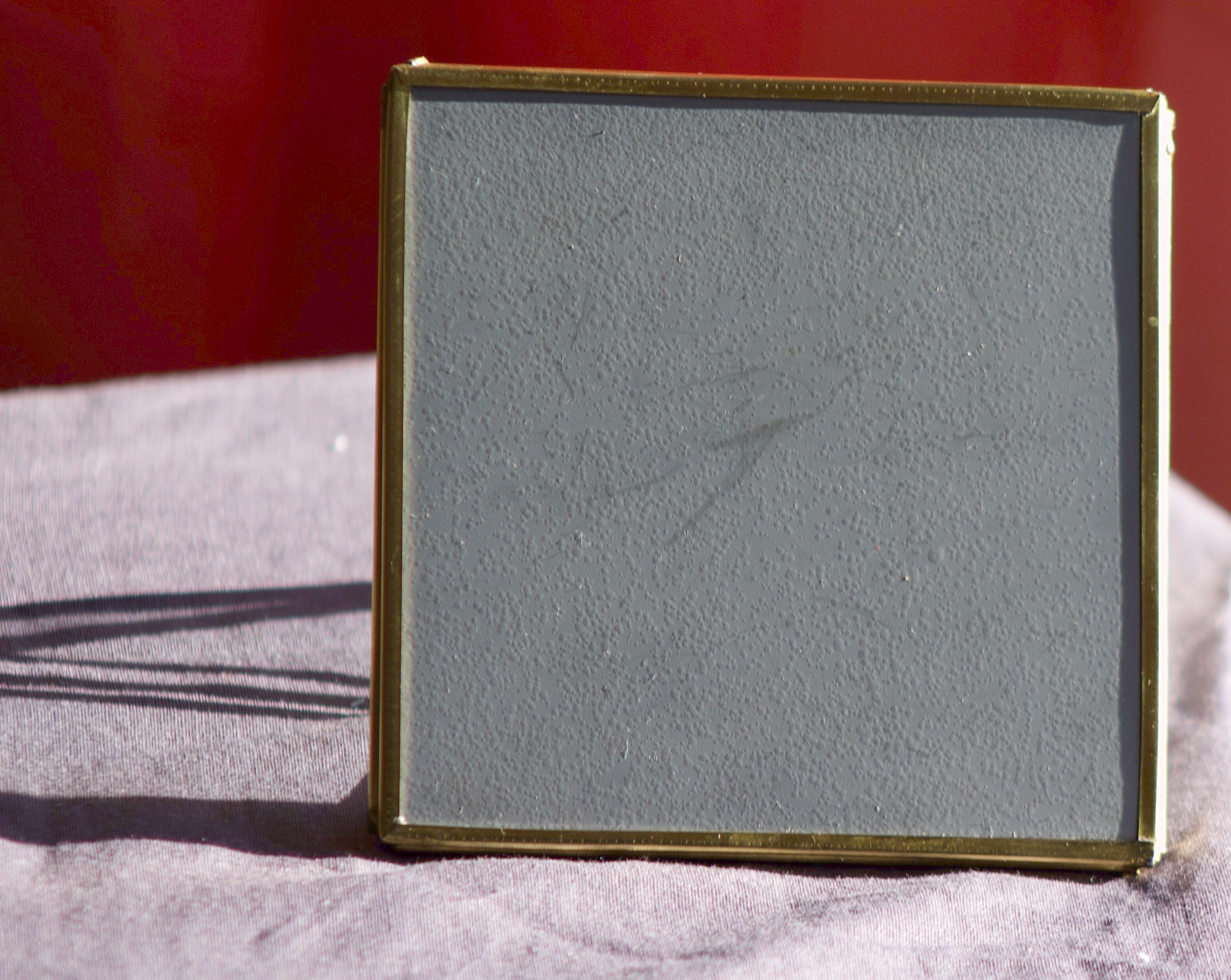 4 anciennes boites à bijoux en verre, laiton et miroir