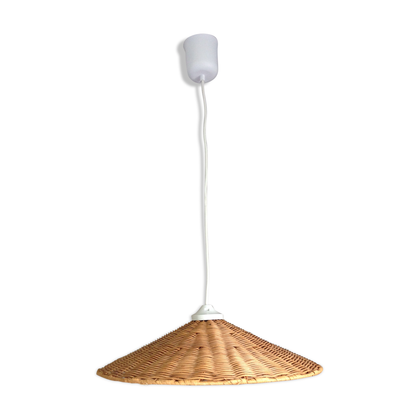 Vintage wicker hanging lamp