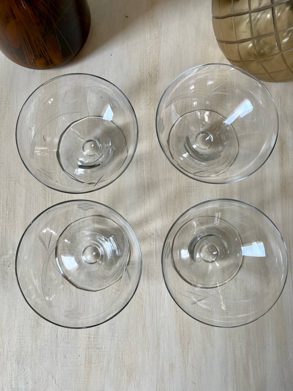 Set of 4 vintage champagne glasses on low feet