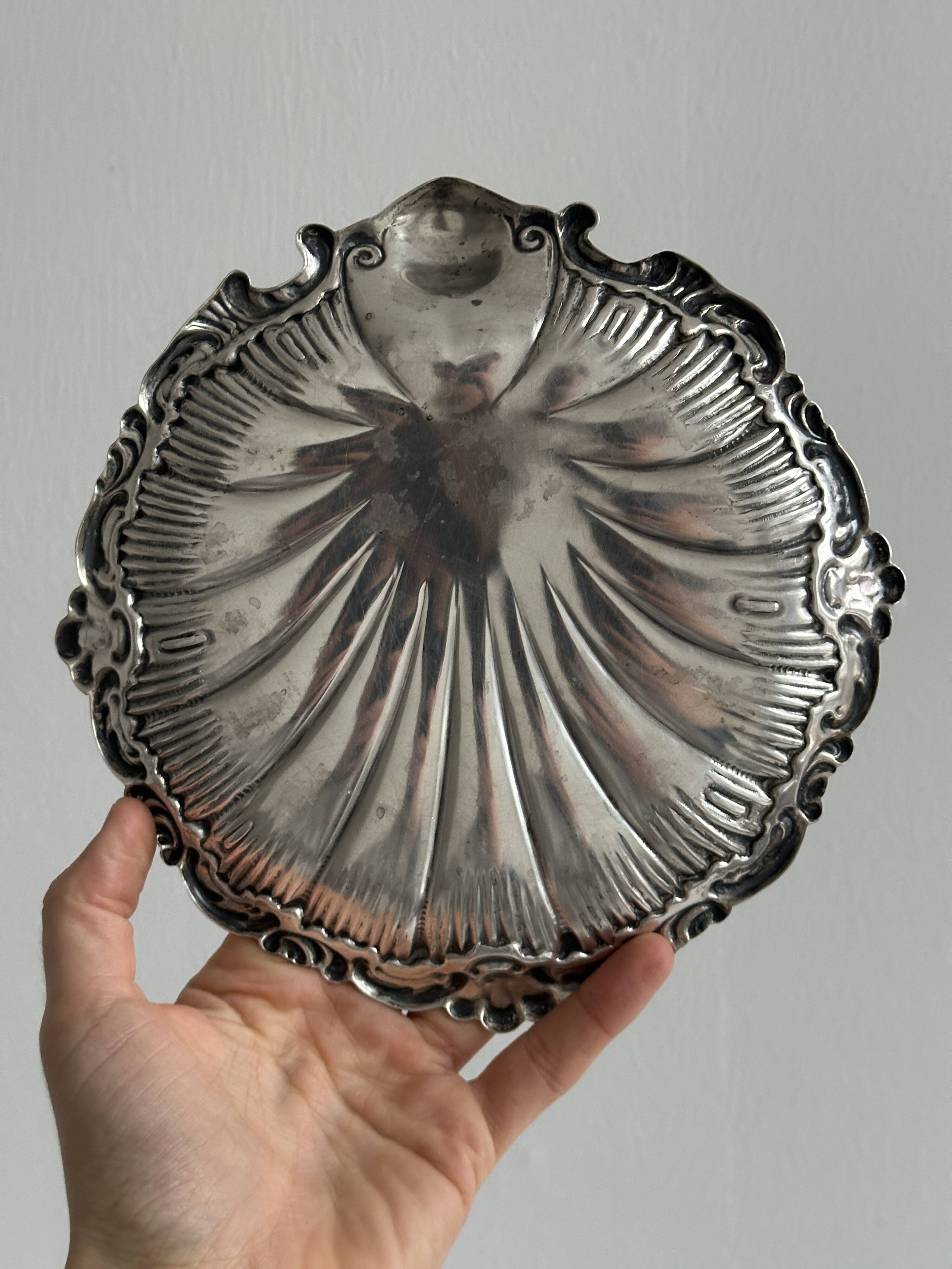 round plate shell decoration silver-plated