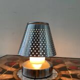Lampe design en inox perforé