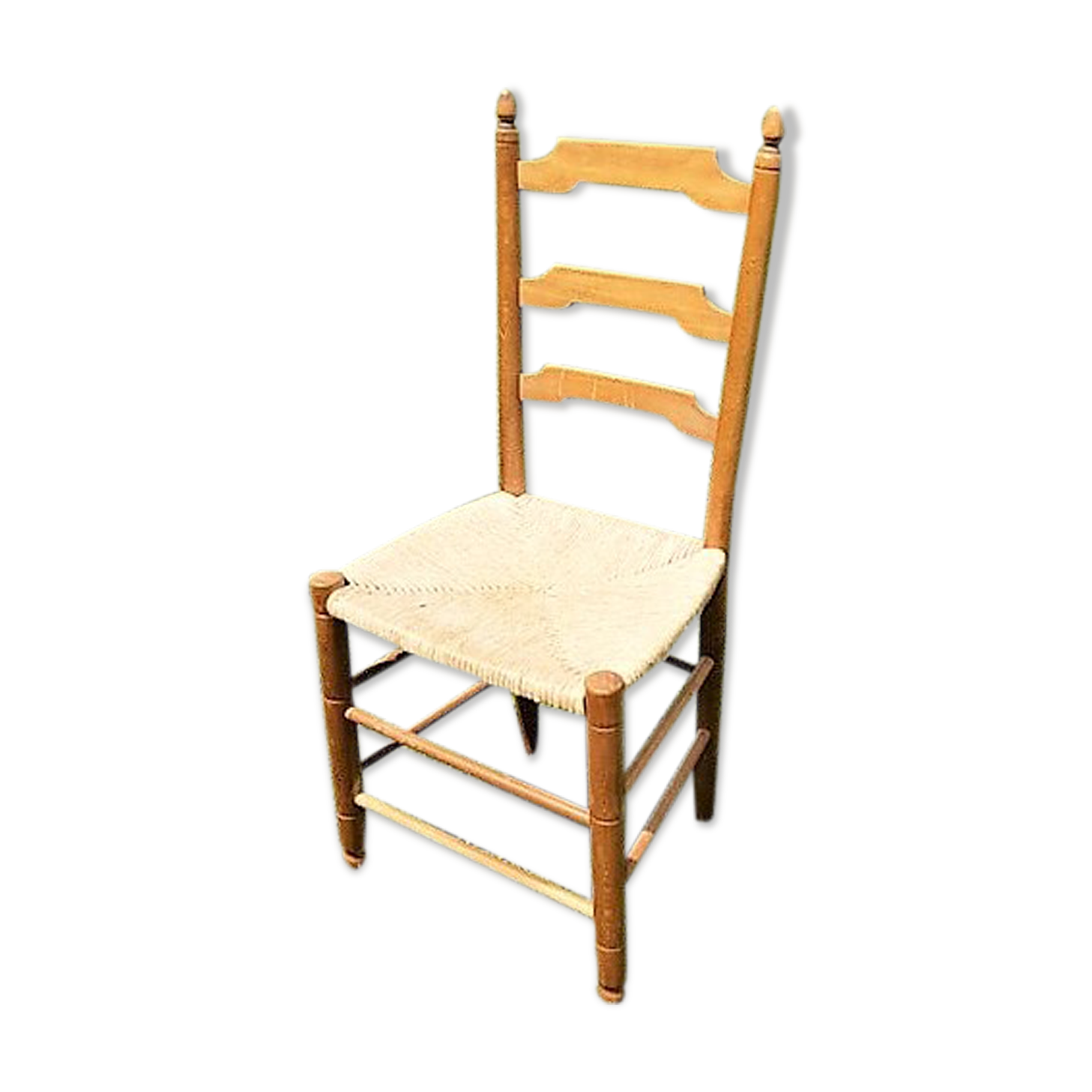 Wood and straw chair