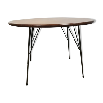 High and low table