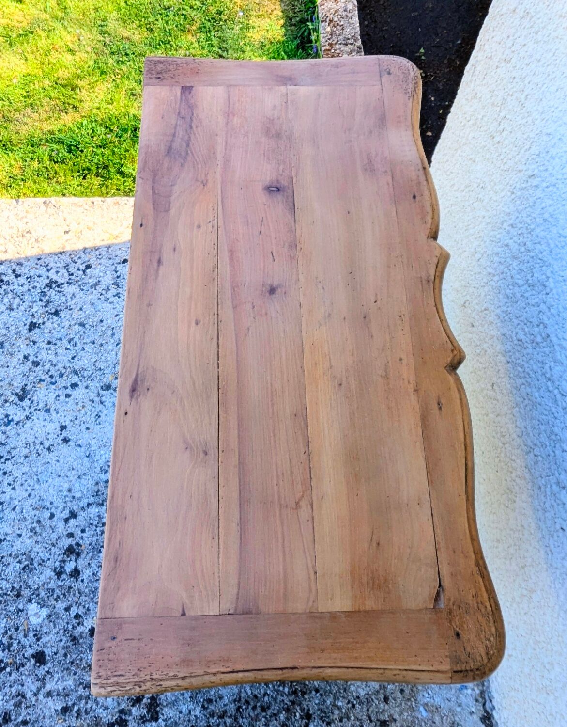 Louis XV Shabby Patina Jumping Commode