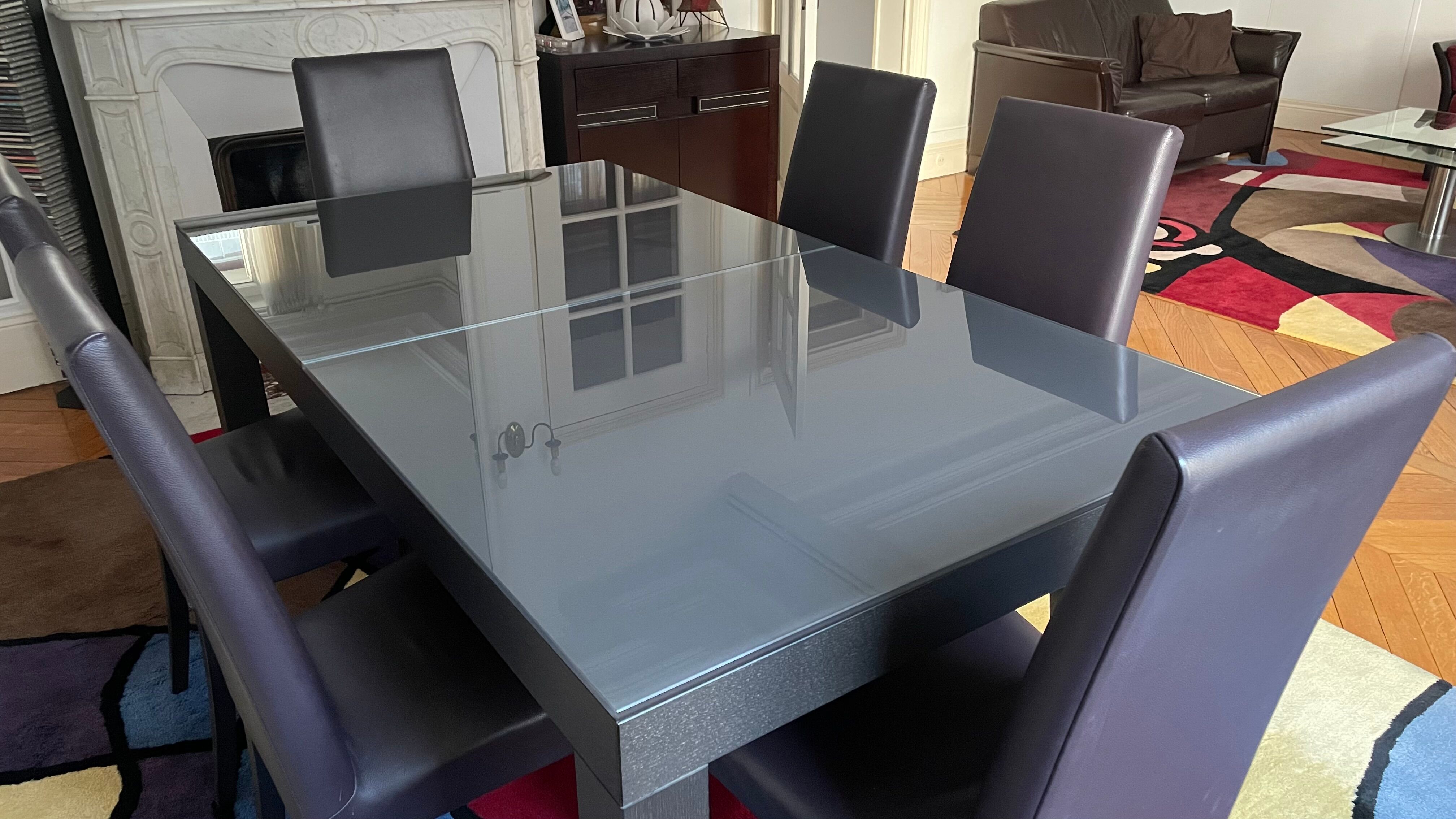 Complete dining room table