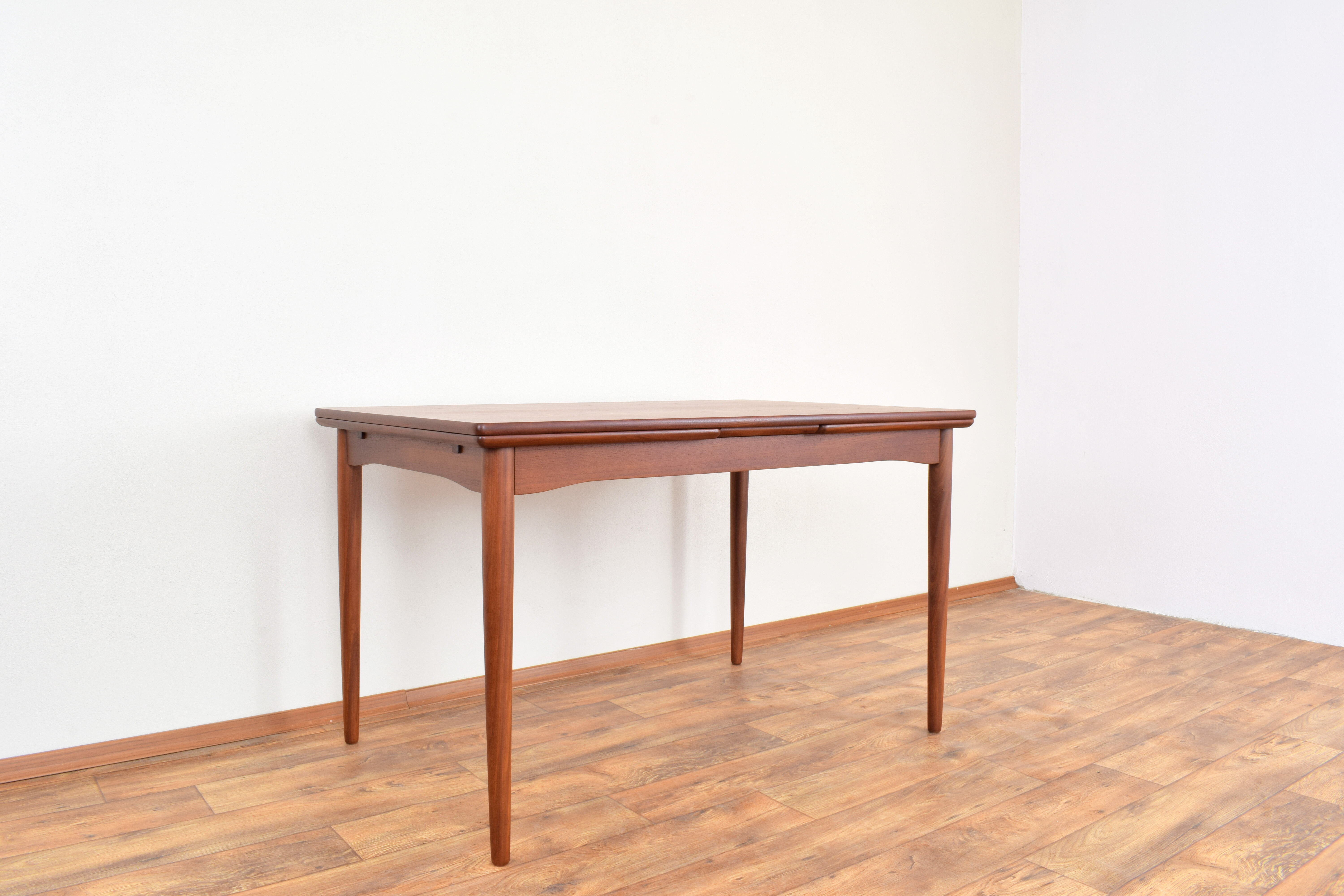 Mid-Century Danish Teak Extendable Dining Table, 1960s.