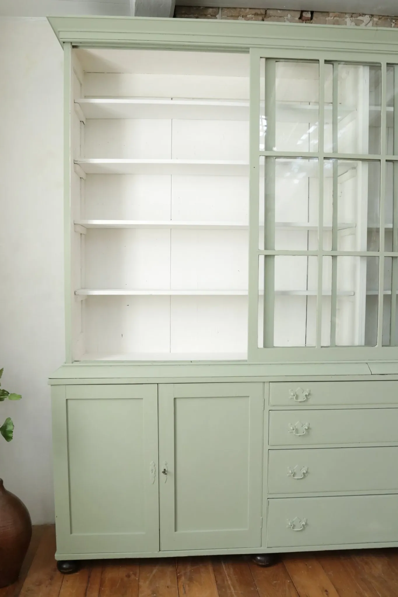 Large green display cabinet with sliding doors – two-part buffet, 219 cm
