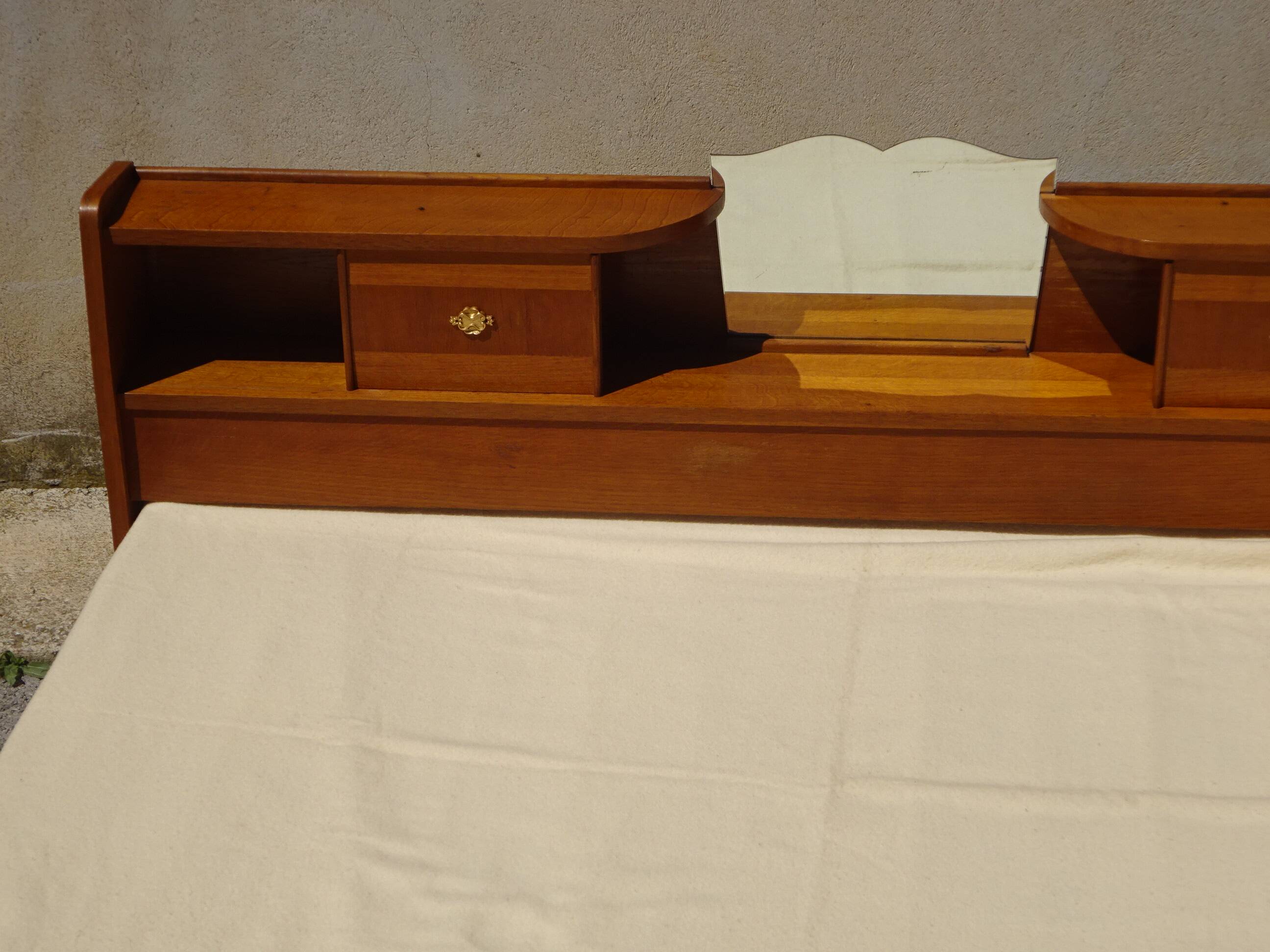 Old cosy and Art Deco headboard