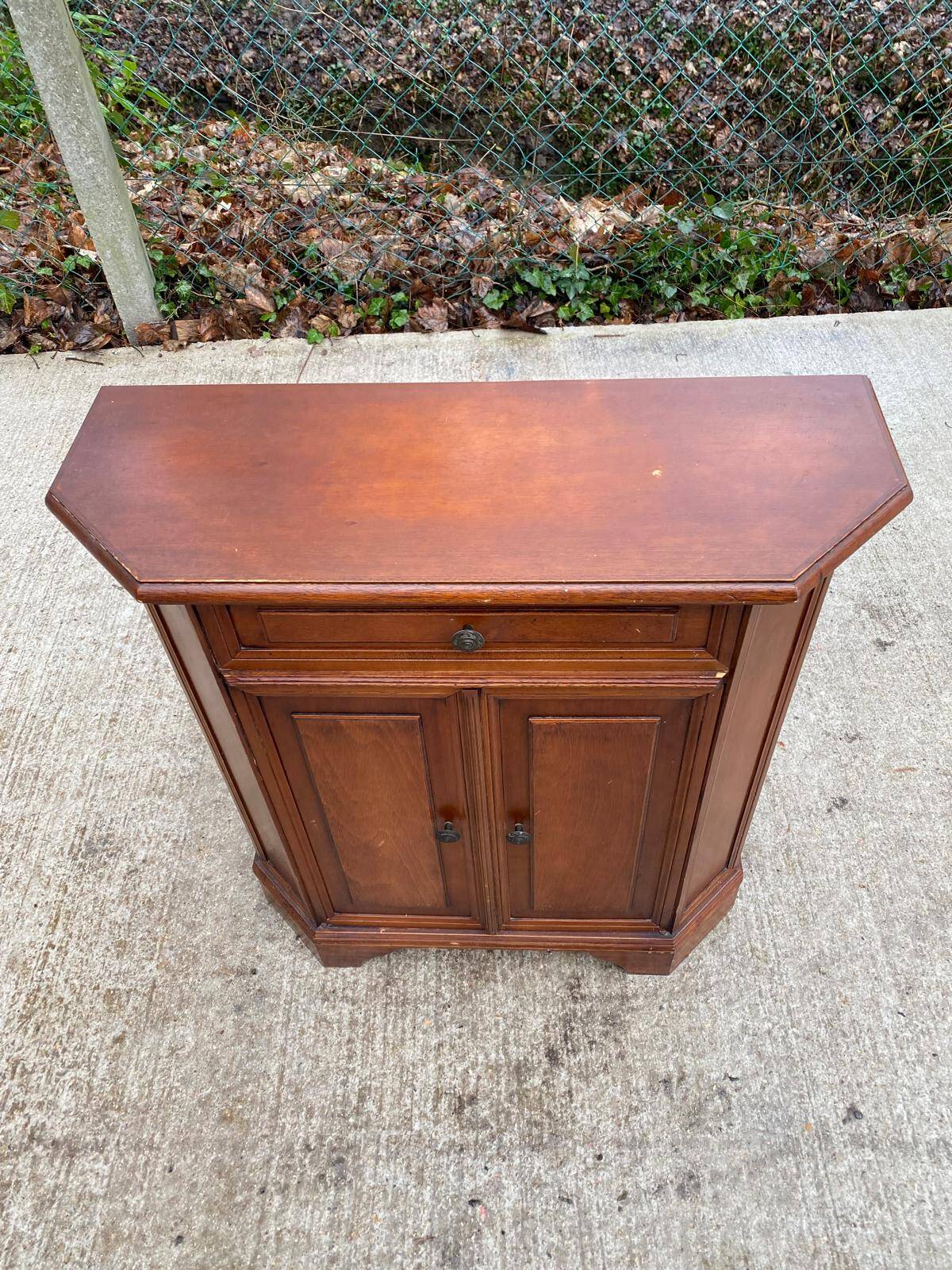 Colonial style solid wood chest of drawers