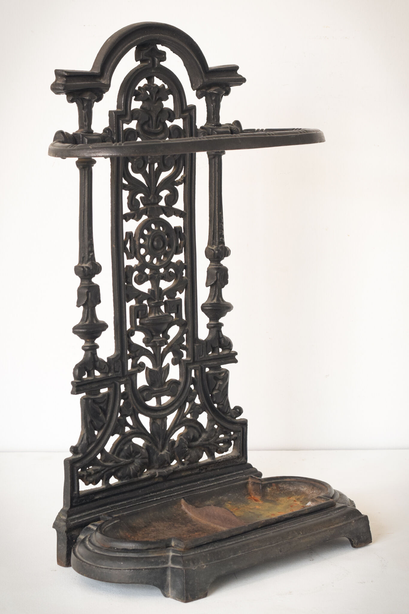 Victorian cast iron stick stand