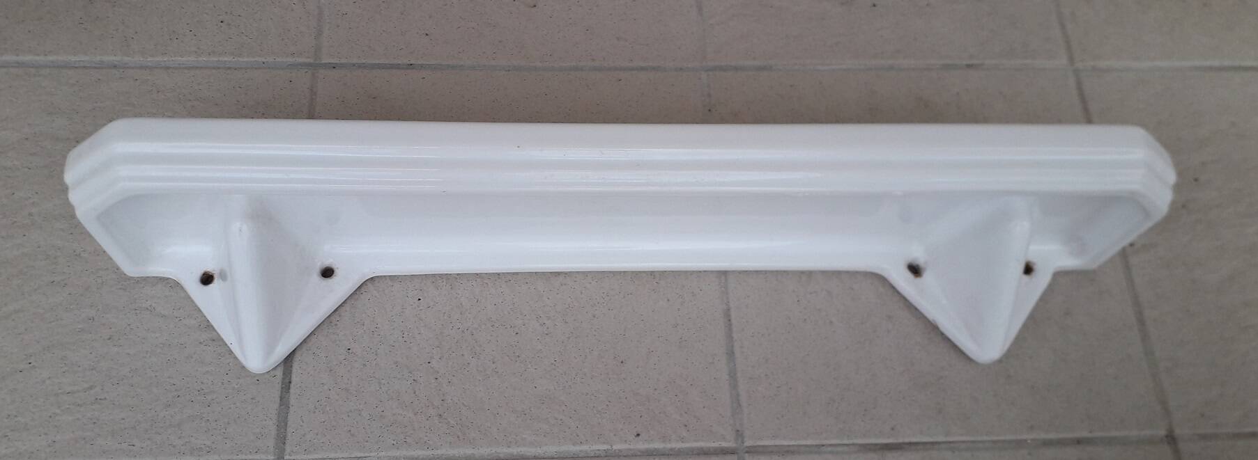 Art Deco bathroom shelf