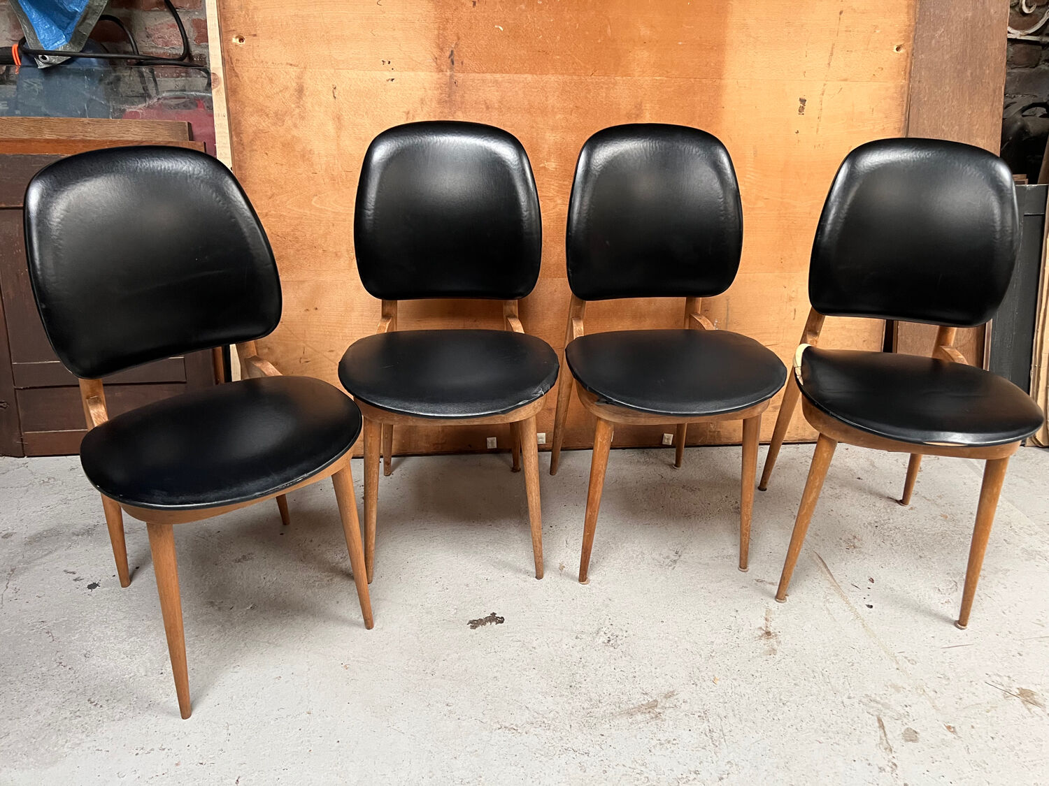 4 Baumann Pegasus model chairs