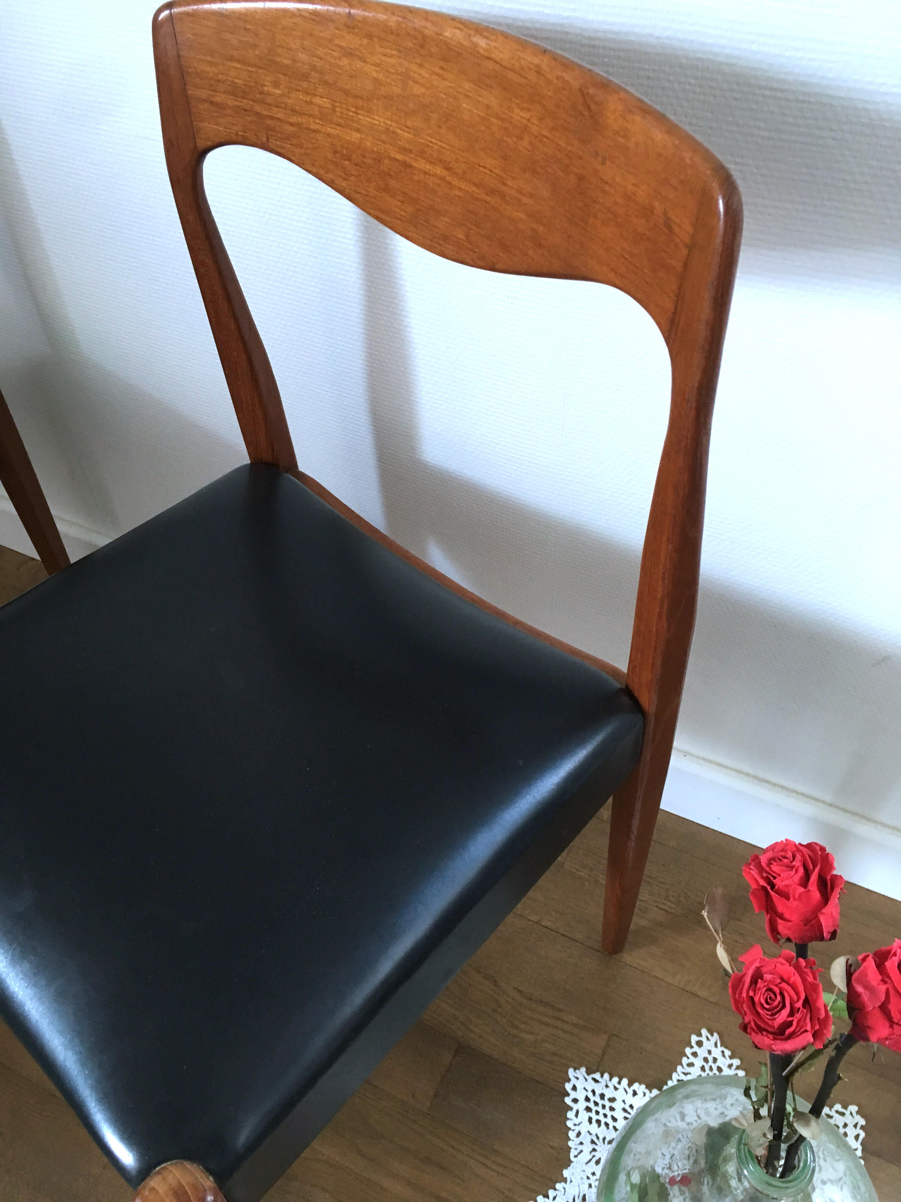 Pair of chair Roche bobois years 60