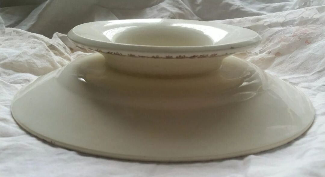 Flower and butterfly footy plate