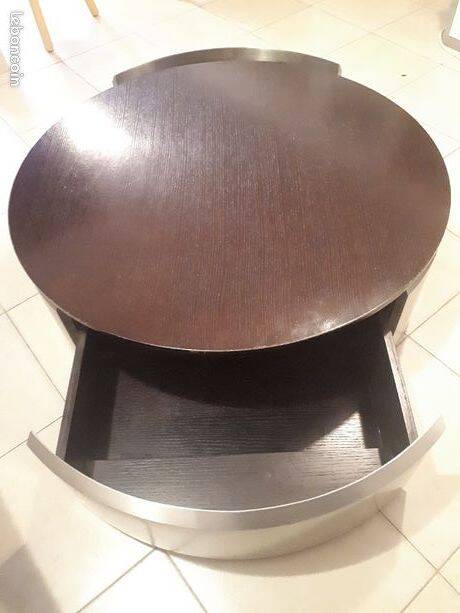 Design coffee table in brushed steel and wood