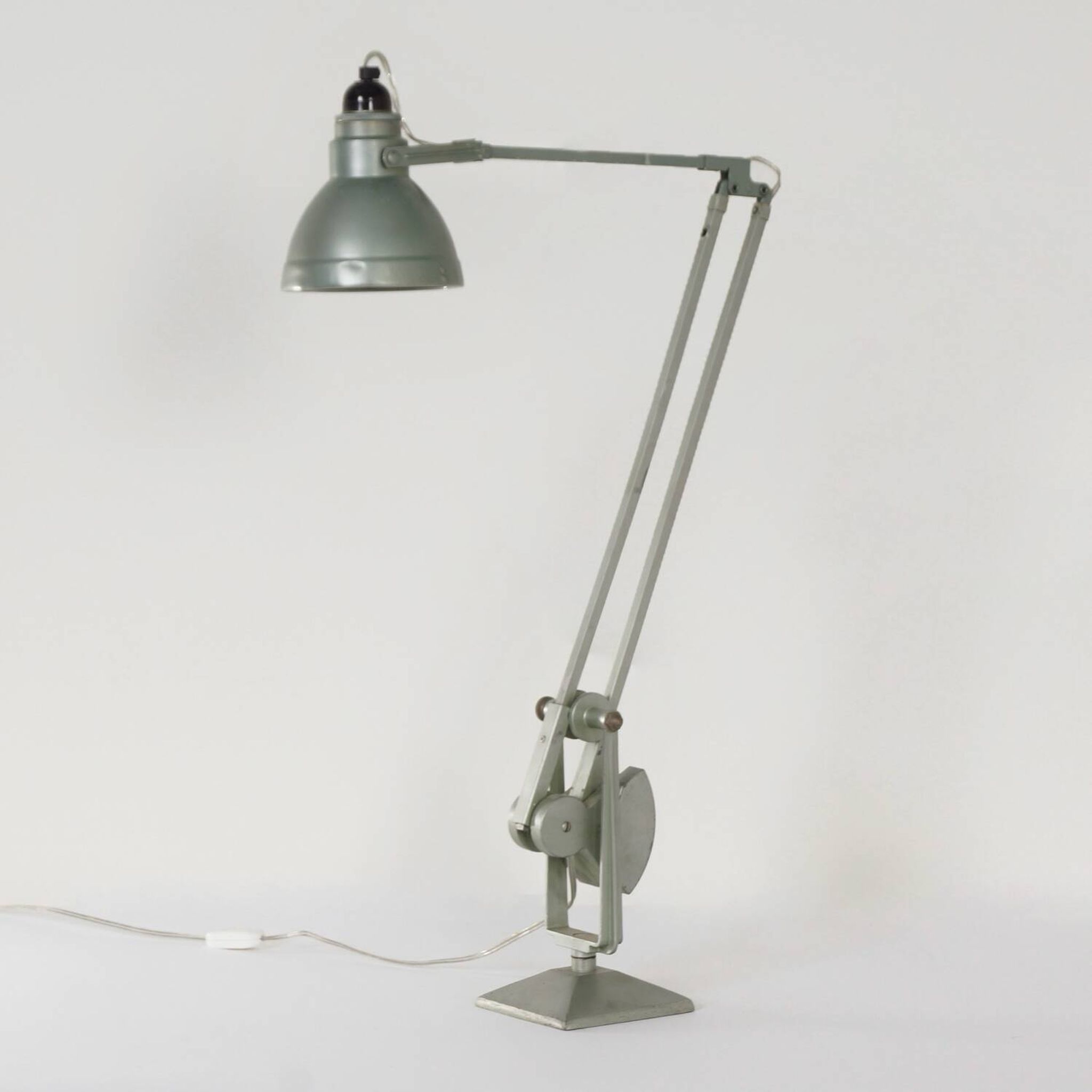 LAMPE DE BUREAU INDUSTRIELLE À CONTREPOIDS PAR ERPE, ANNÉES 1950