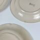 Set de 5 assiettes à dessert Longwy, début XXème siècle, décor floral