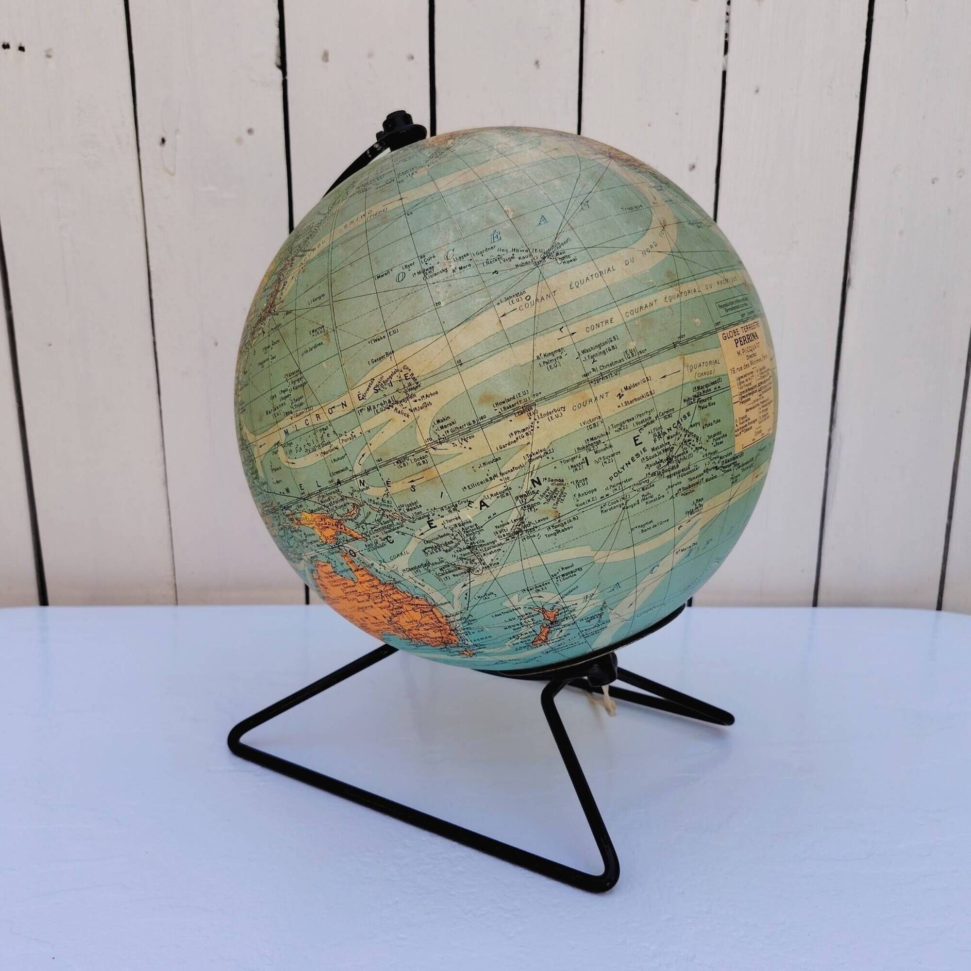 Illuminated glass globe, Perrina, vintage Picquart