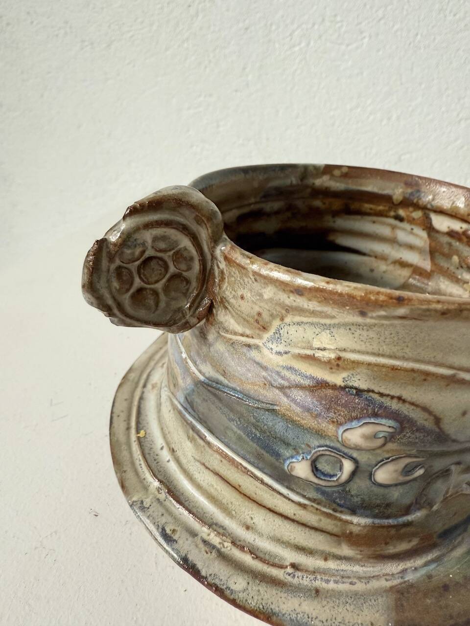 Yvon Gauchot ceramic bowl with handles