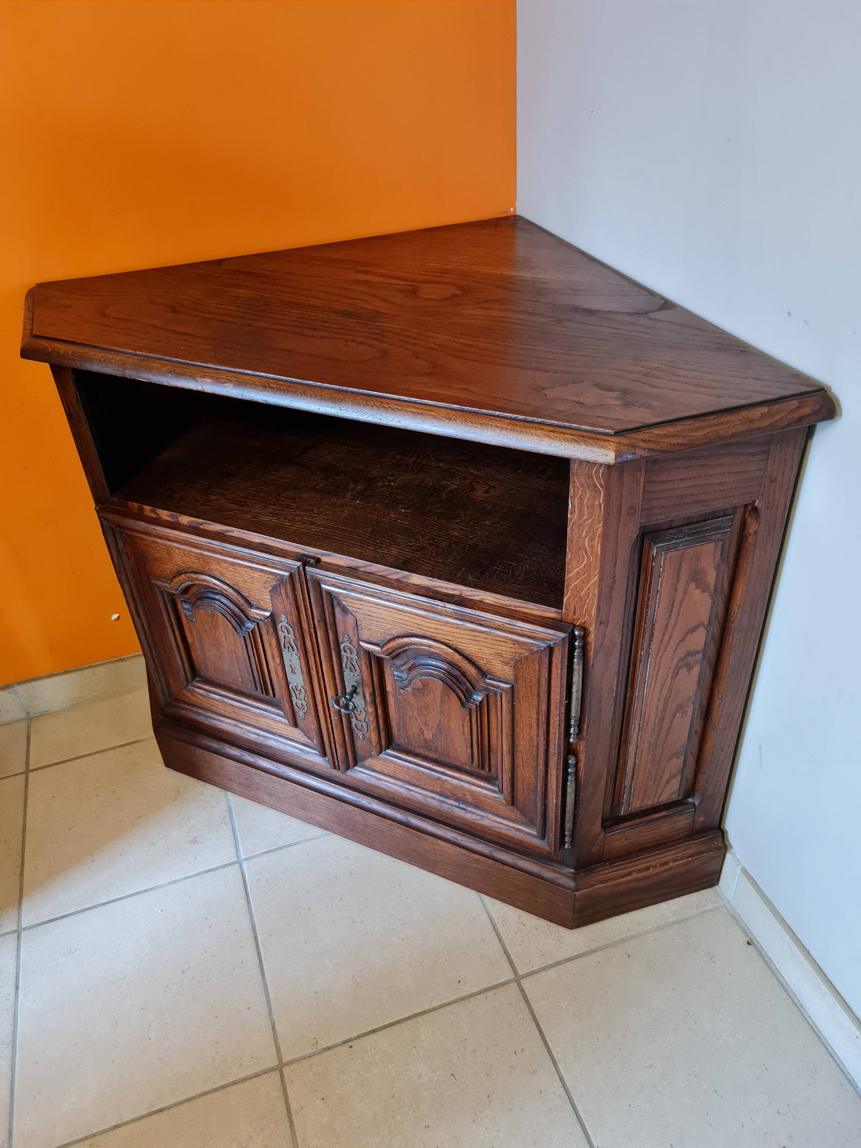 Meuble d'angle bas style louis xiv