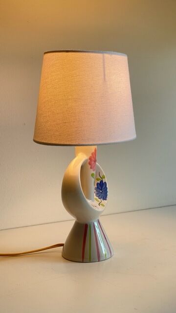 Vintage design enamelled ceramic lamp