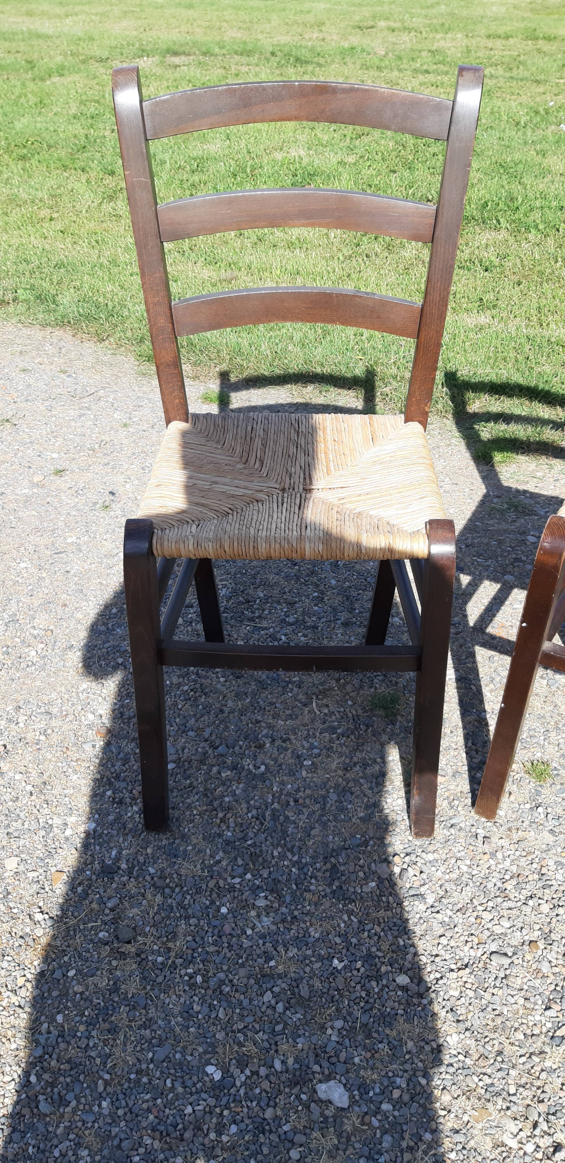8 chaises paillées anciennes