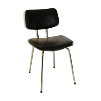 Black skai chair