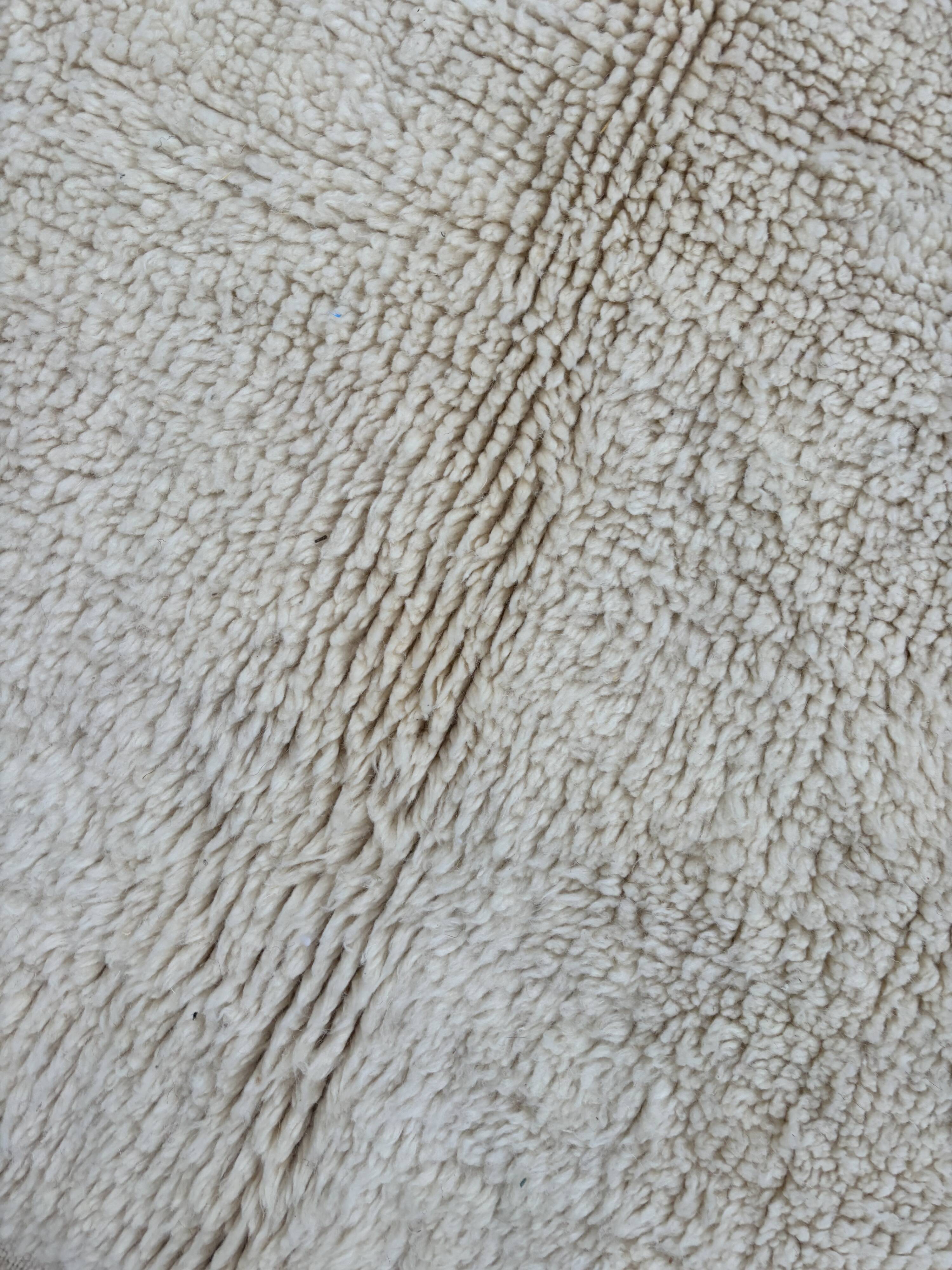 Large modern Berber beni ourain carpet new 190x280 cm