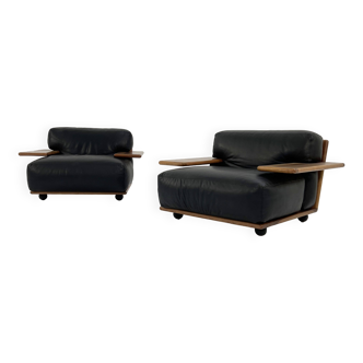 Paire de fauteuils "Pianura" en cuir noir par Mario Bellini pour Cassina, 1970