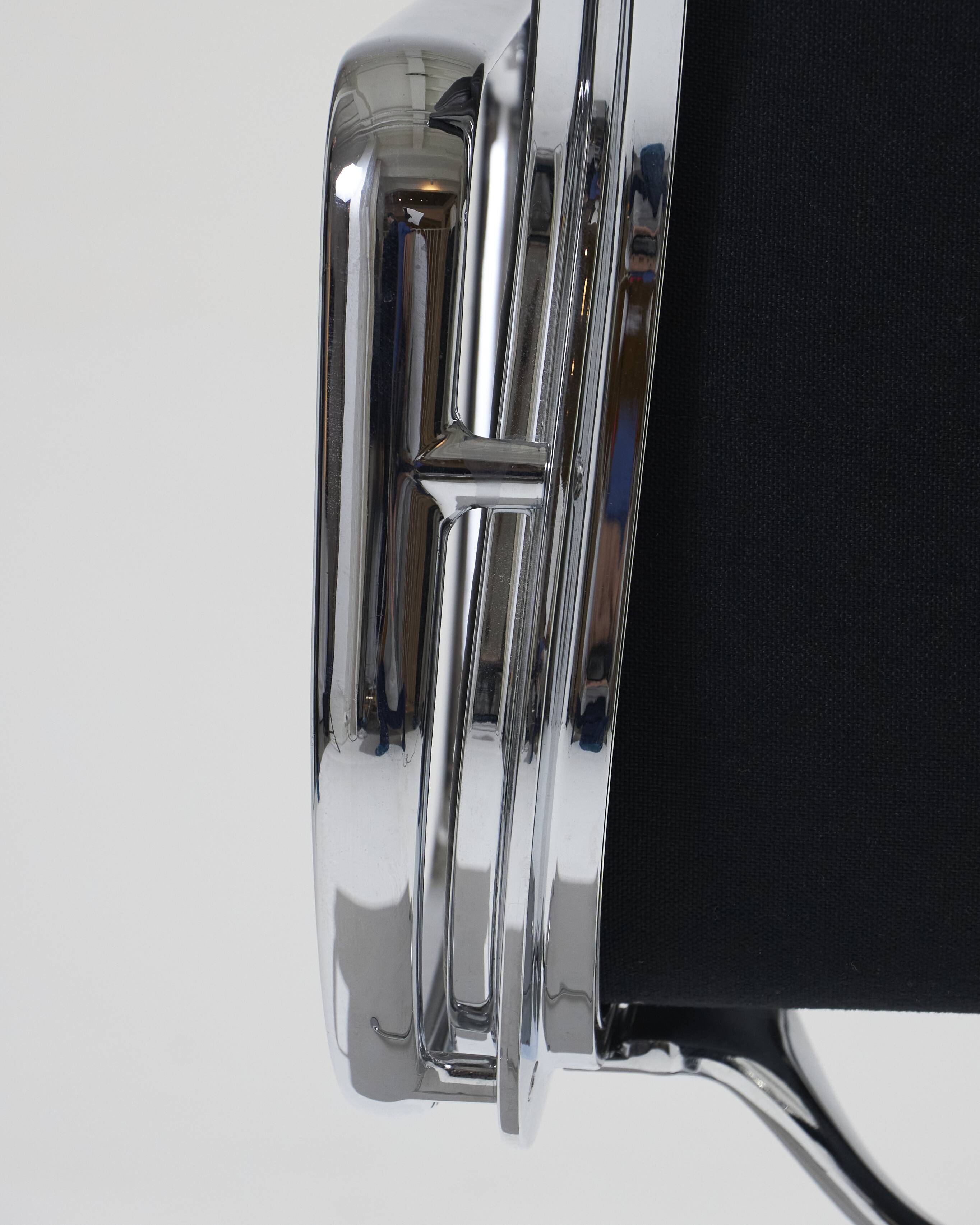 CHARLES EAMES "SOFT PAD EA 208" LEATHER ARMCHAIR, 1960s