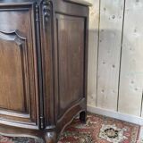 Enfilade en noyer de style Louis XV en noyer et marbre