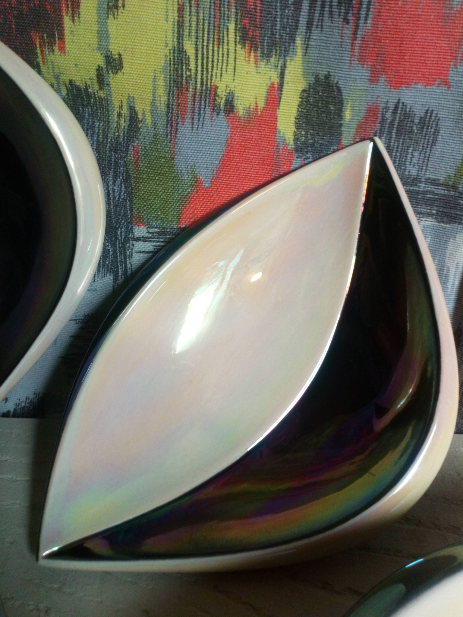 Four vintage Verceram ceramic dessert plates