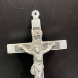 Metal crucifix