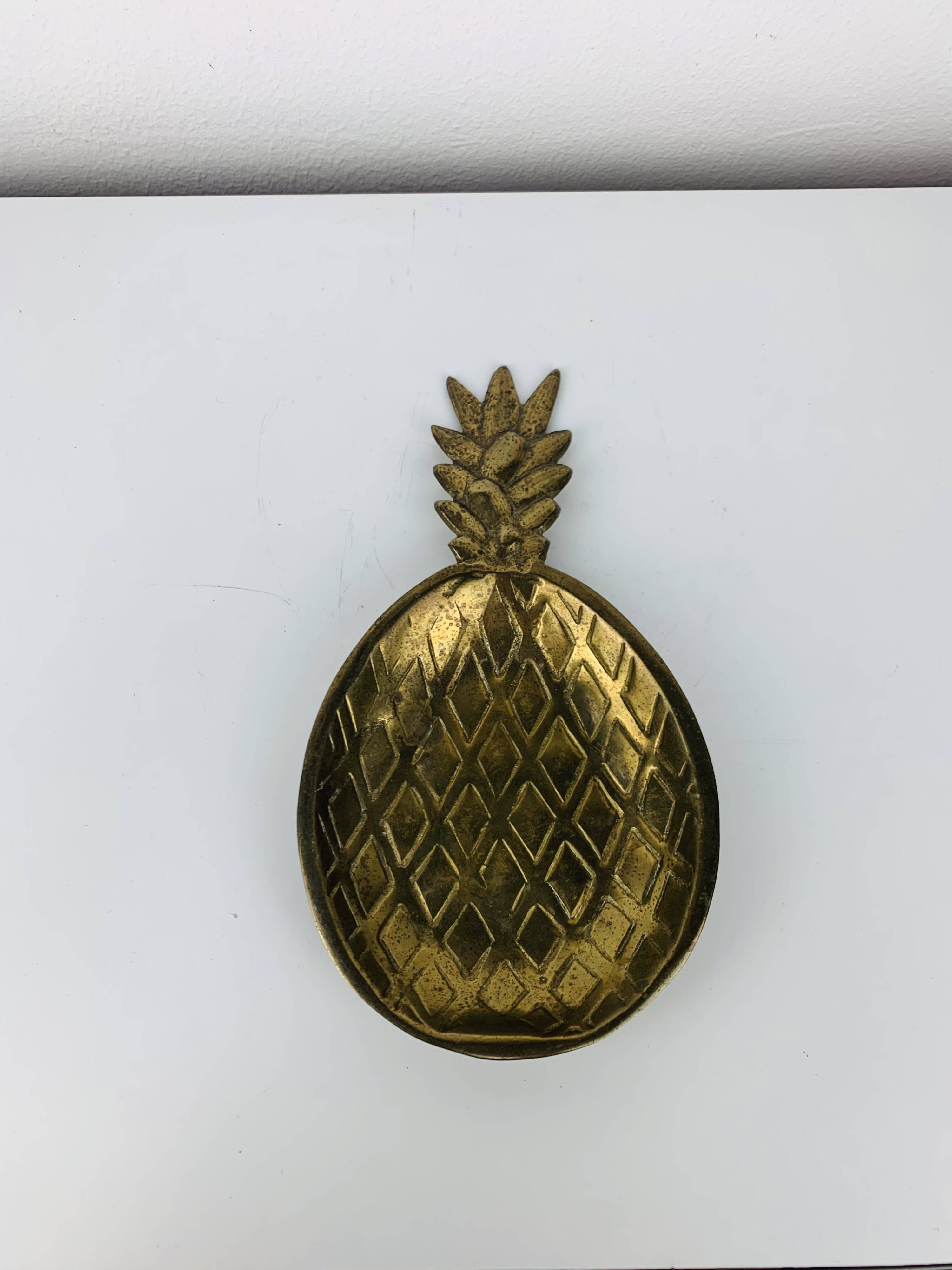 Vintage gold-plated brass pineapple emptier