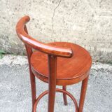 Curved wooden bar high chair