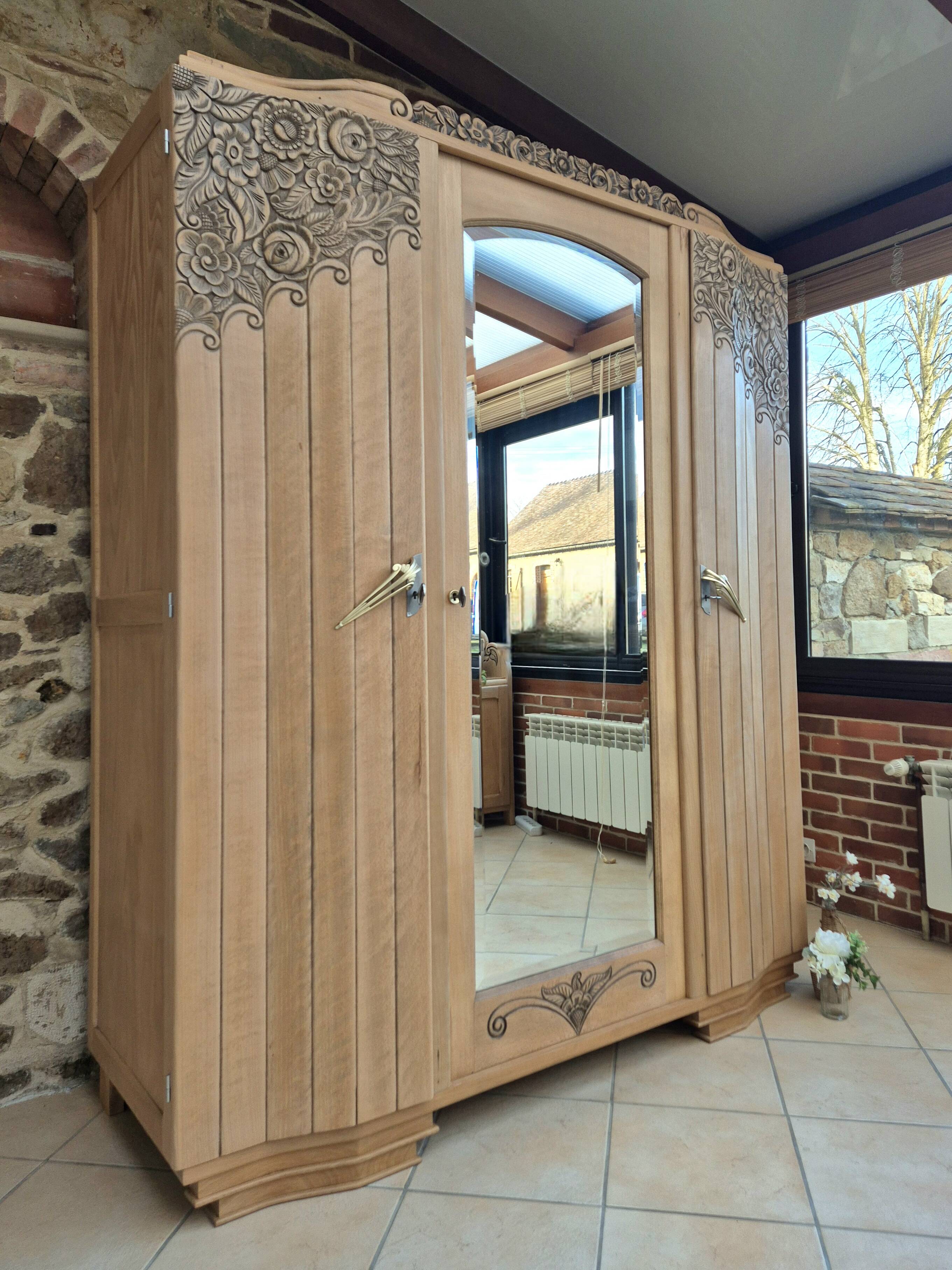 Art deco wardrobe