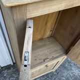Solid oak storage unit – Contemporary country style