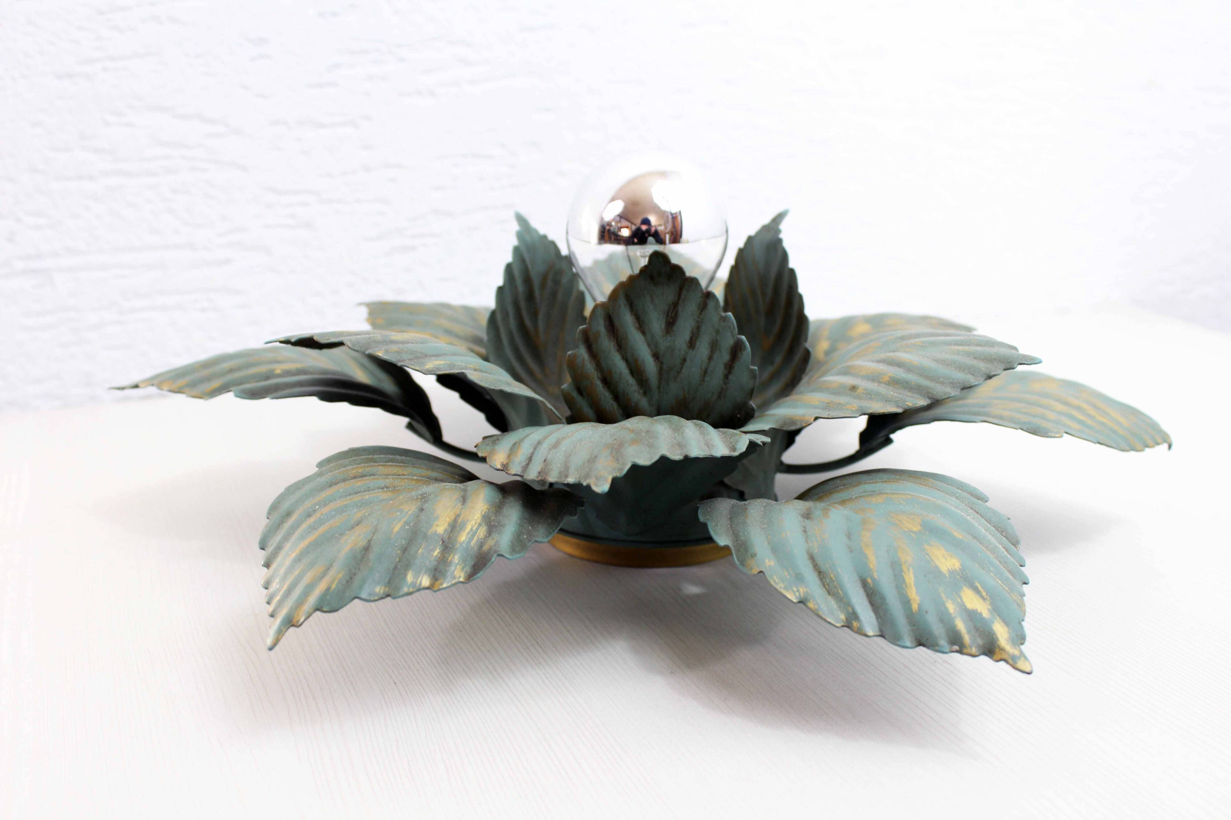 Leaf-shaped wall lamp, Italy 1970