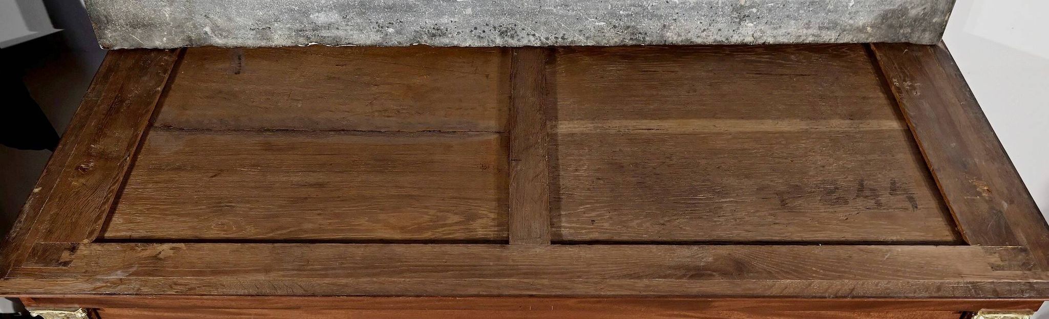 Commode en acajou, époque « Retour d’Égypte », début XIXème