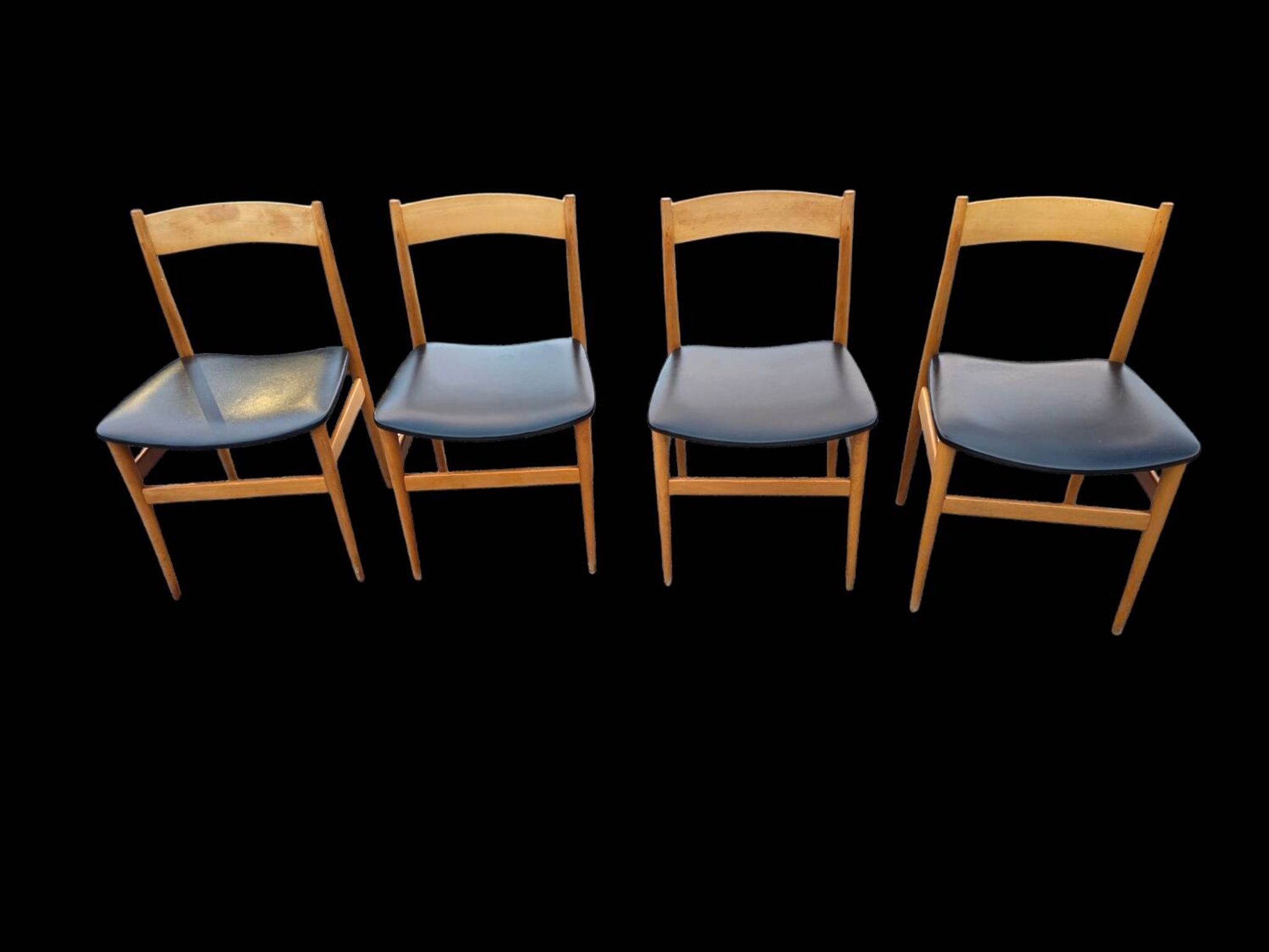 4 chaises scandinave en hêtre des années 60
