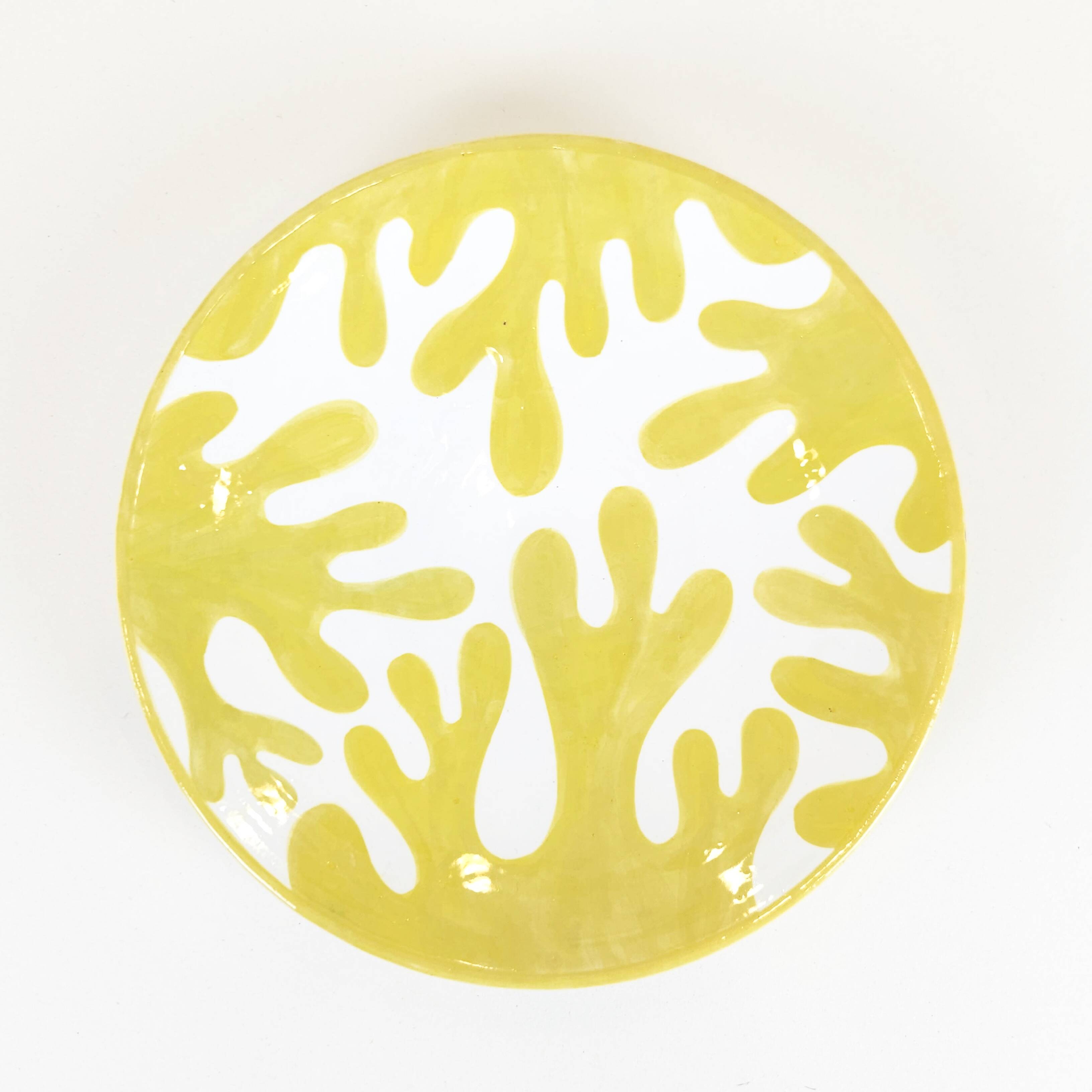 Large plate - Yellow Cineraria