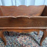 Jardinière style Louis XV en noyer