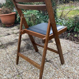Set of 4 vintage folding chairs