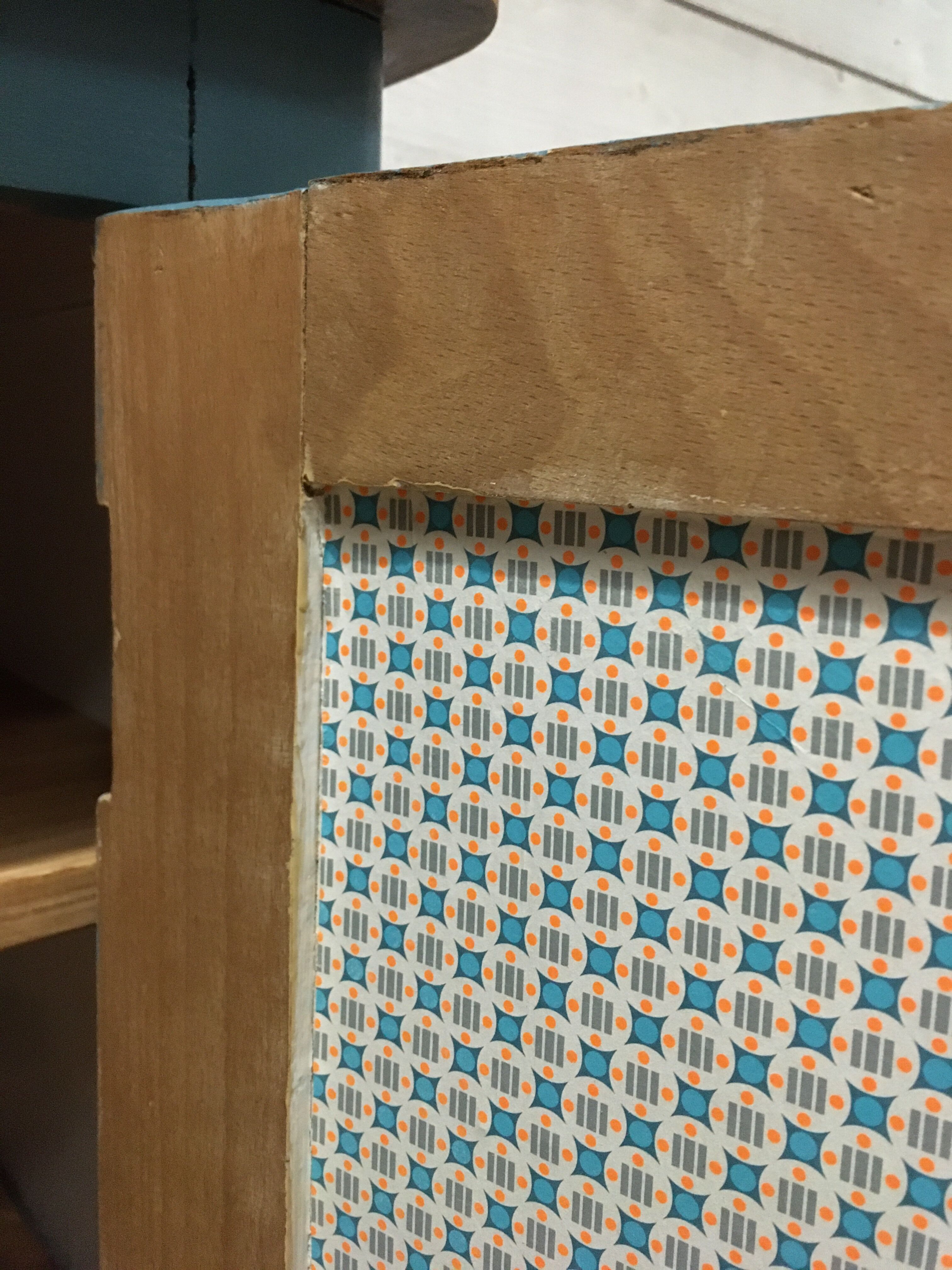 Blue parisian buffet